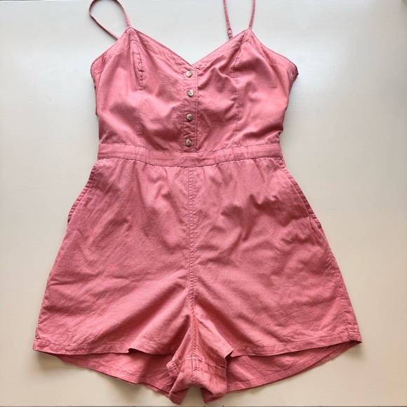 Abercrombie & Fitch Pants - Abercrombie and Fitch Women’s Coral Shorts Romper Size M Cotton Jumpsuit